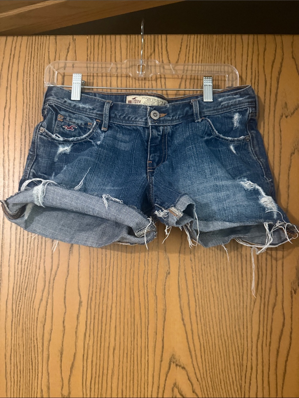 Hollister Distressed Rolled-Hem Denim Shorts‎ in Dark Blue Wash